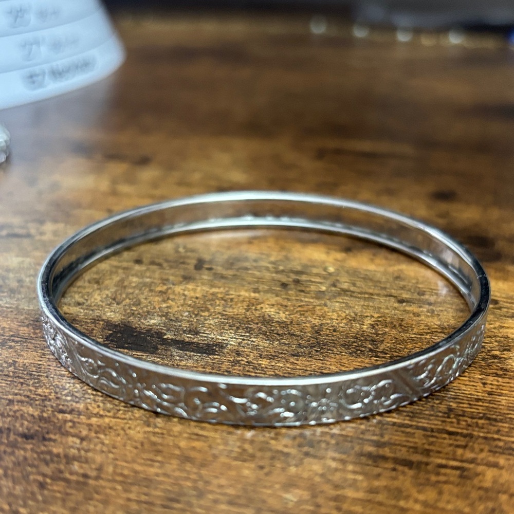 Stylish Bracelet Collection - Picture 4 of 11